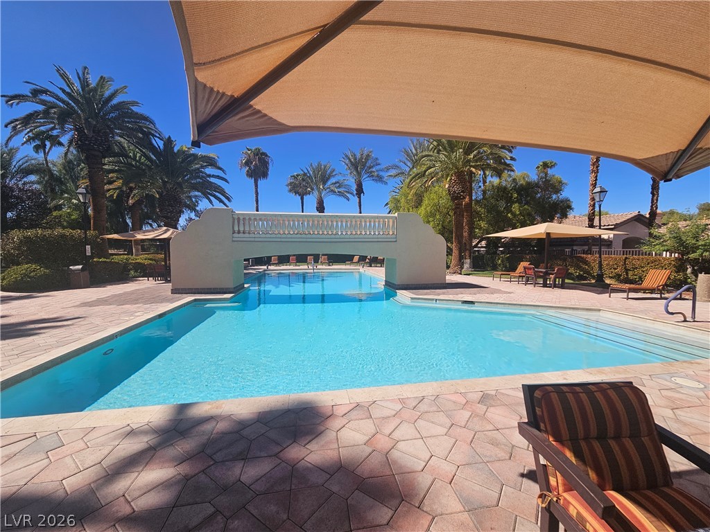 2050 West Warm Springs Road 4011