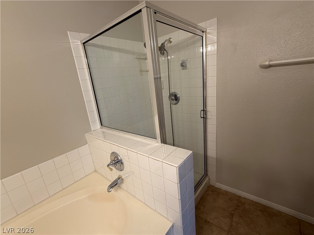 2050 West Warm Springs Road 4011