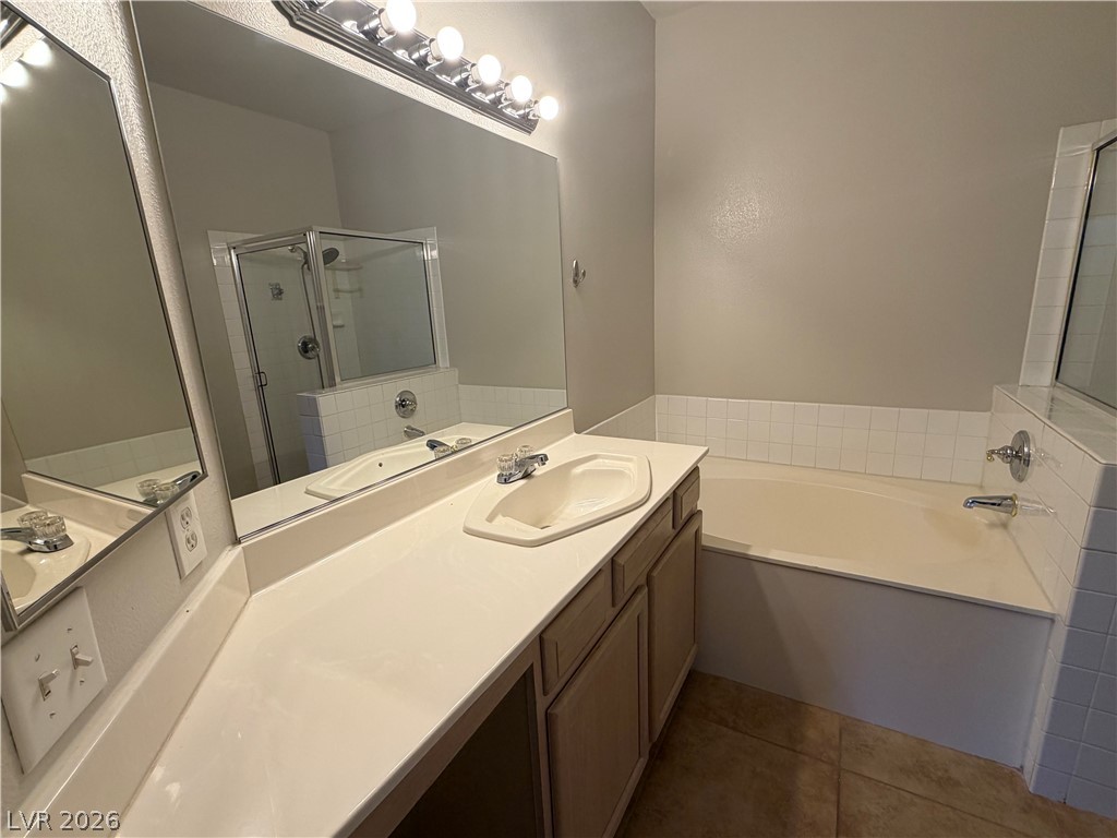 2050 West Warm Springs Road 4011