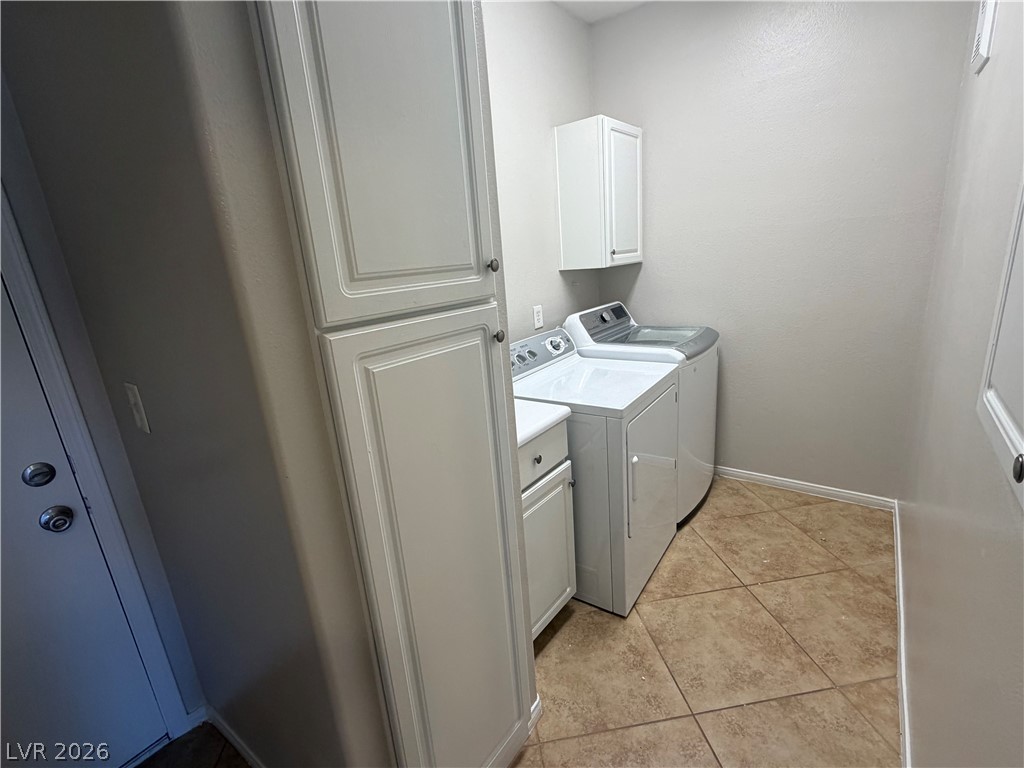 2050 West Warm Springs Road 4011
