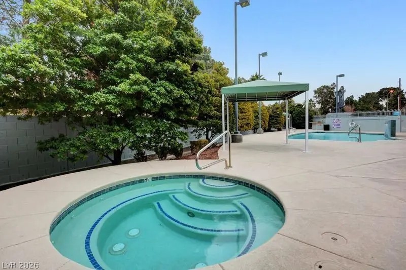 360 East Desert Inn Road 507