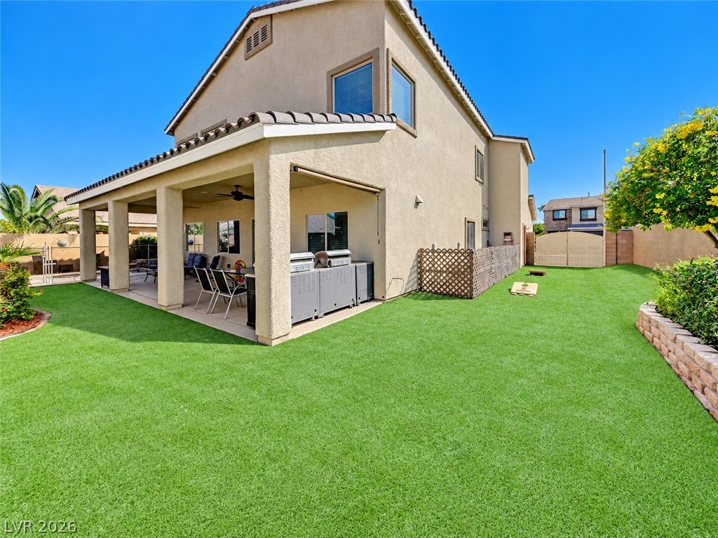 1696 Moss Canyon Avenue