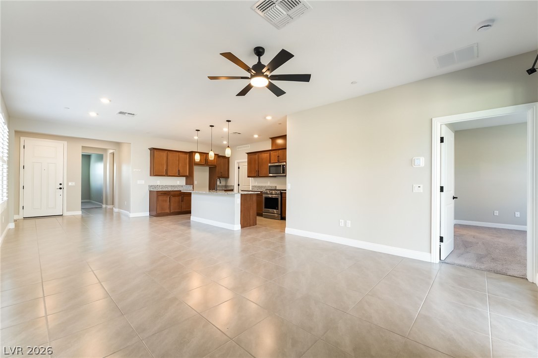 53 Lake Bluff Court