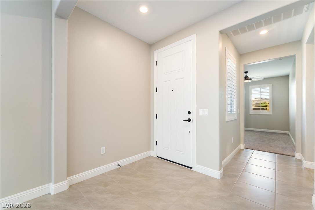 53 Lake Bluff Court