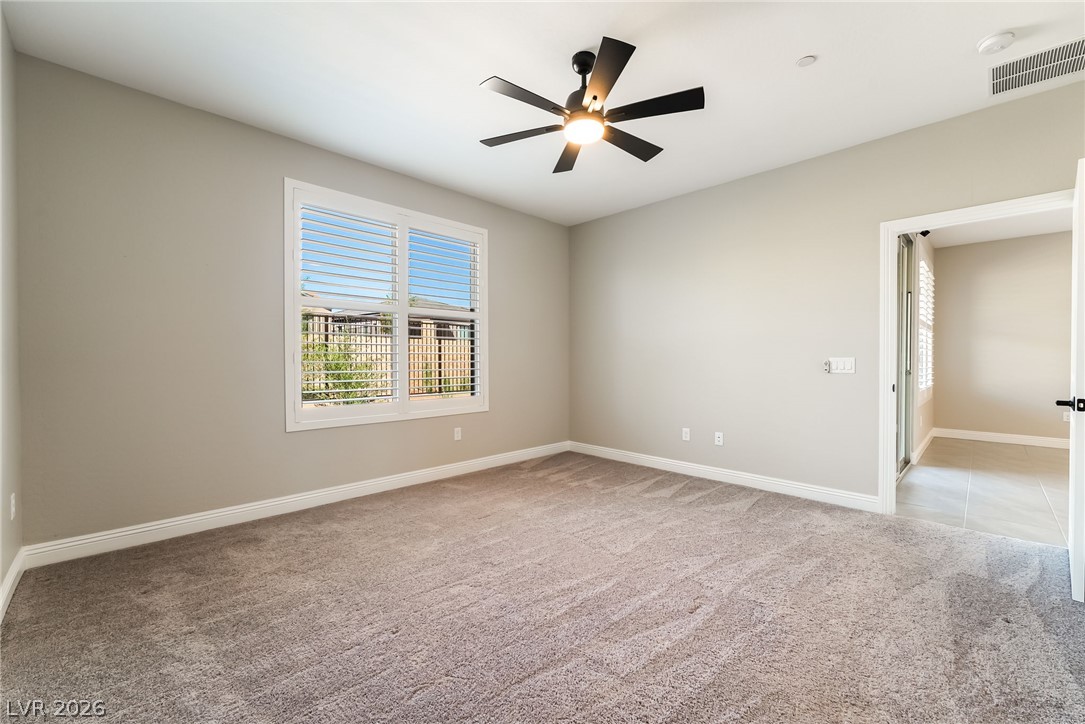 53 Lake Bluff Court