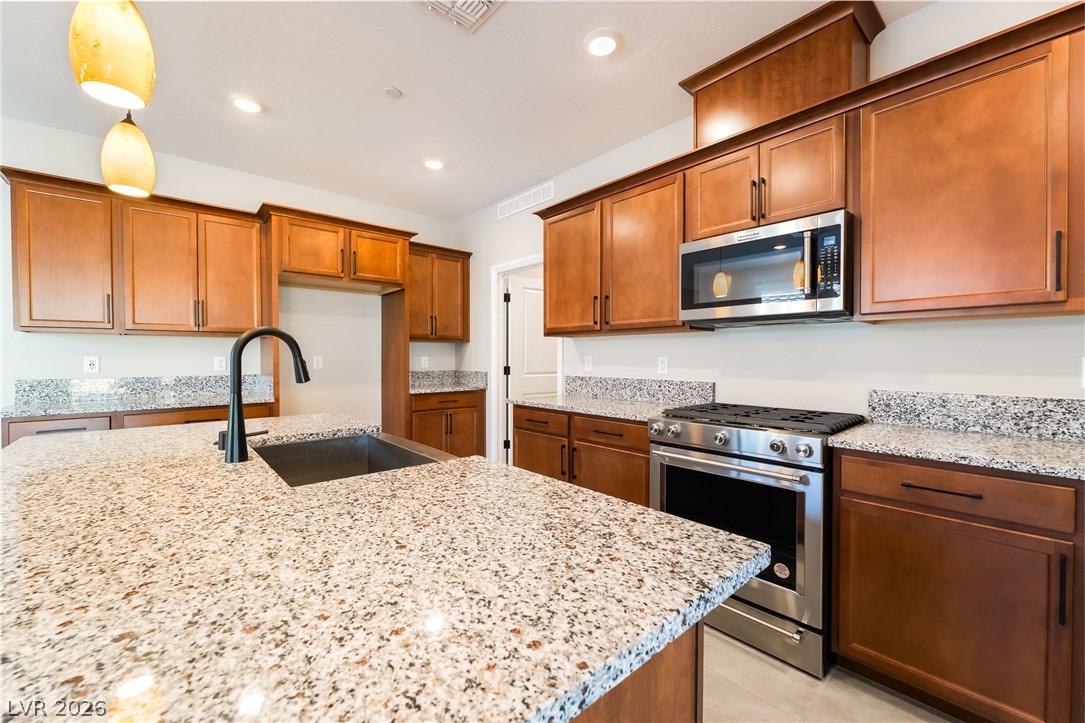 53 Lake Bluff Court