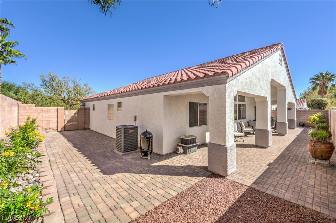 2131 Mountain Glow Avenue