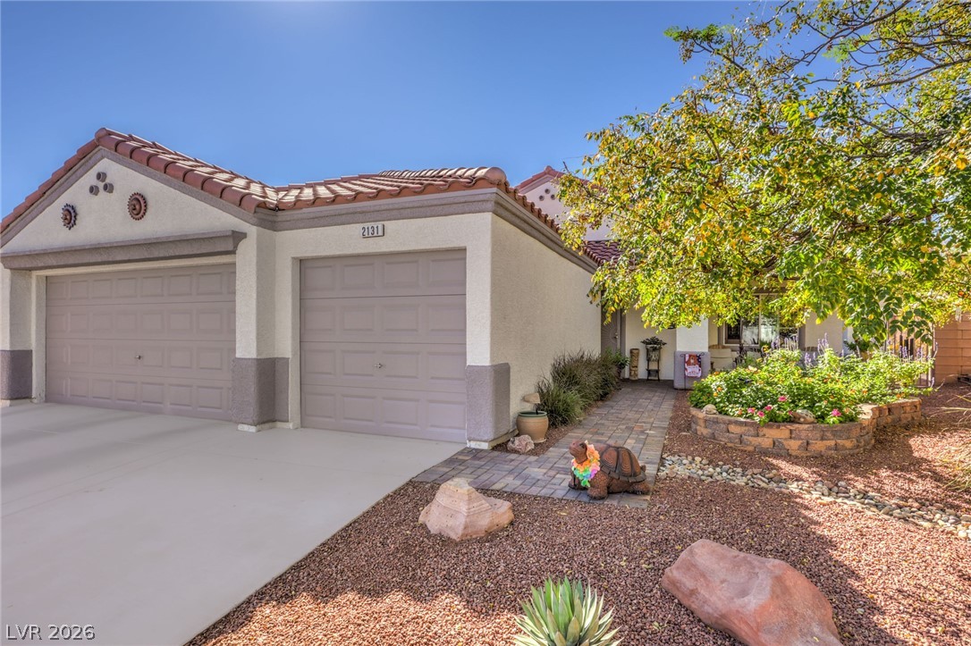2131 Mountain Glow Avenue