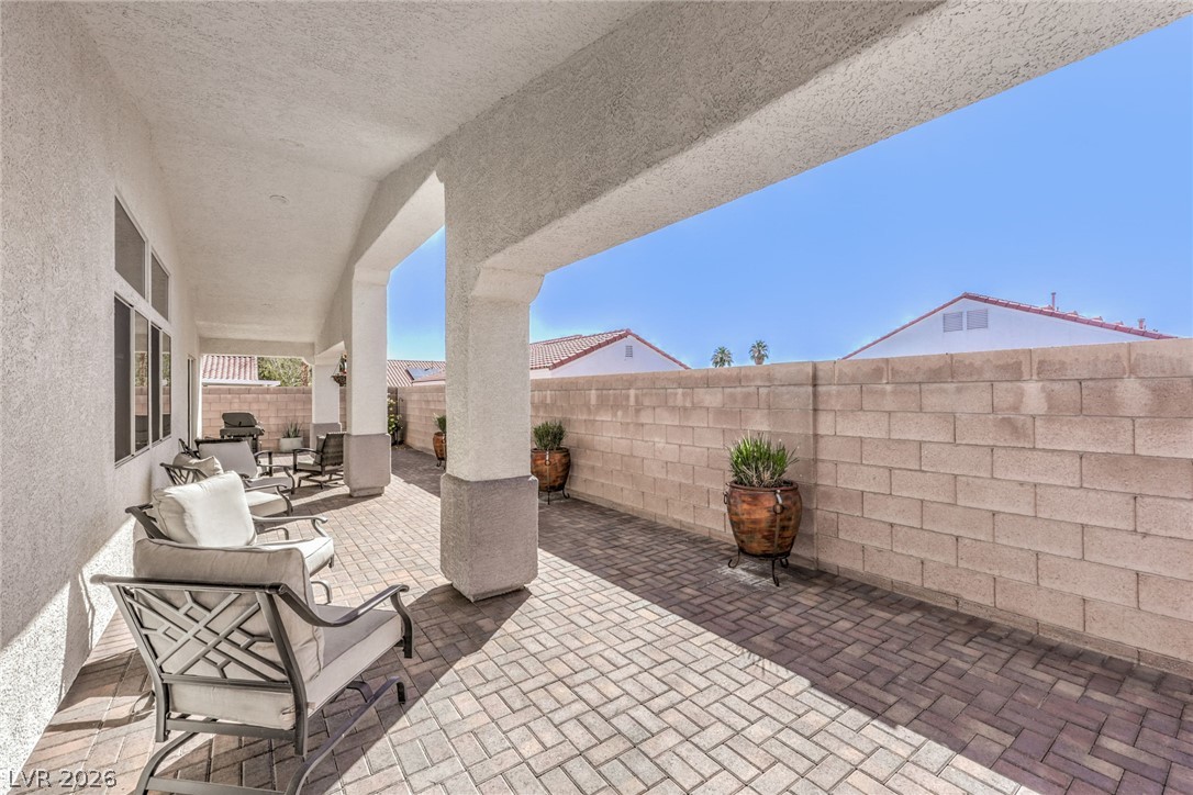 2131 Mountain Glow Avenue