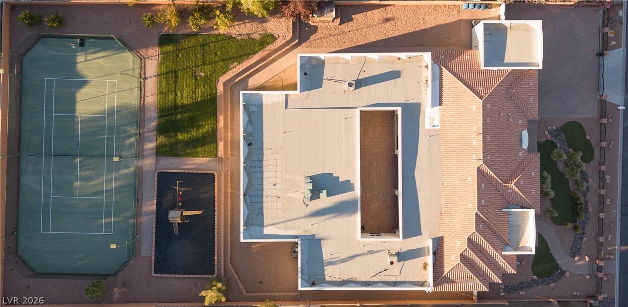 3035 Montessouri Street