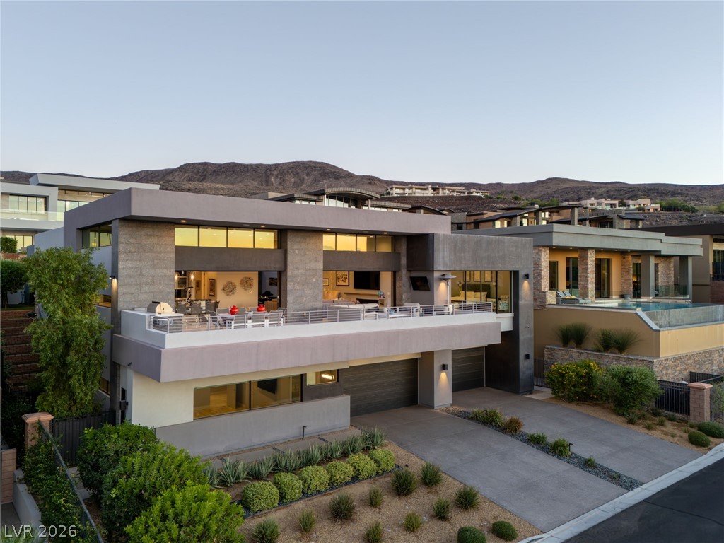 671 Scenic Rim Drive