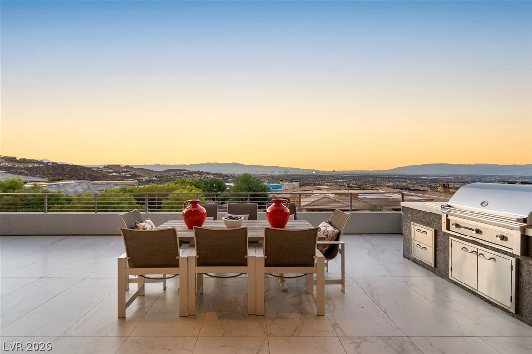 671 Scenic Rim Drive