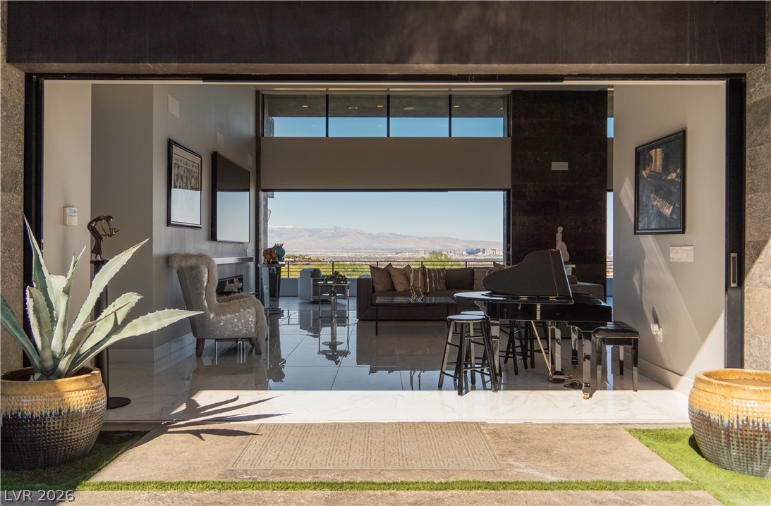 671 Scenic Rim Drive