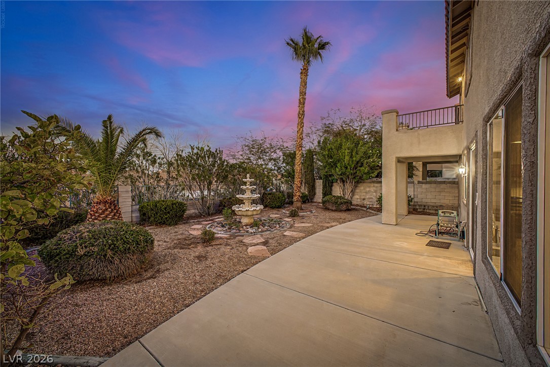 2988 Scenic Valley Way