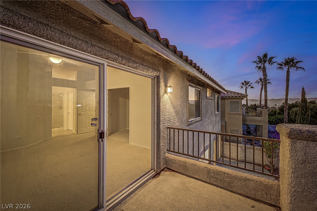 2988 Scenic Valley Way