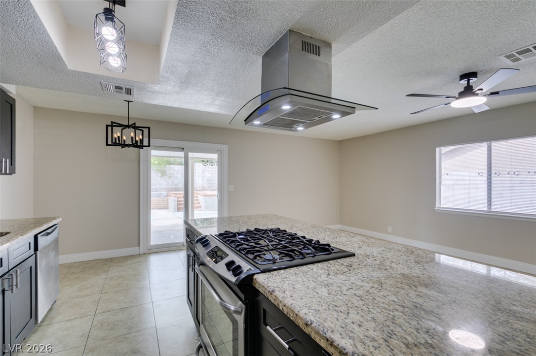 1808 Feather Way