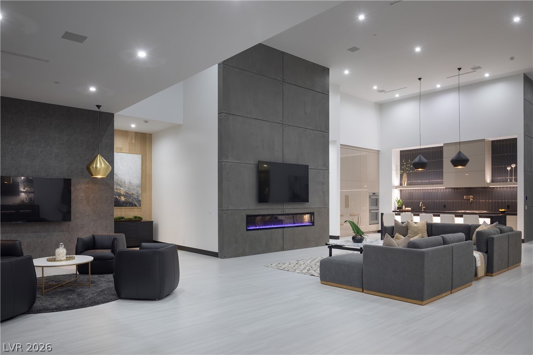 38 Skybird Court