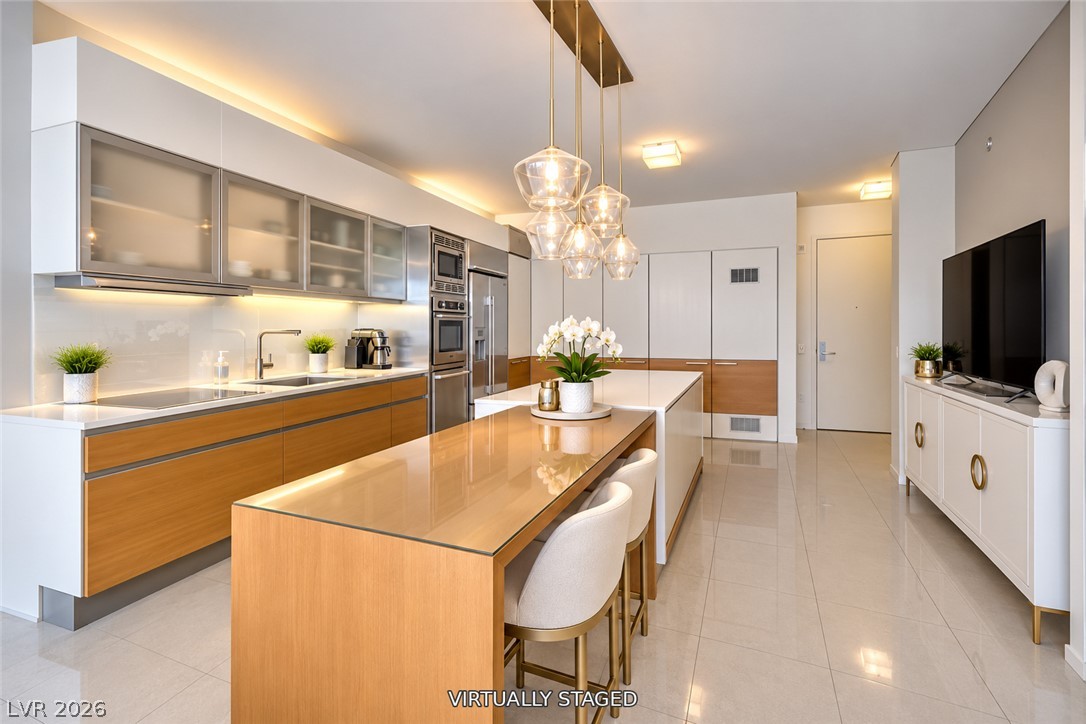 3722 Las Vegas Boulevard 604