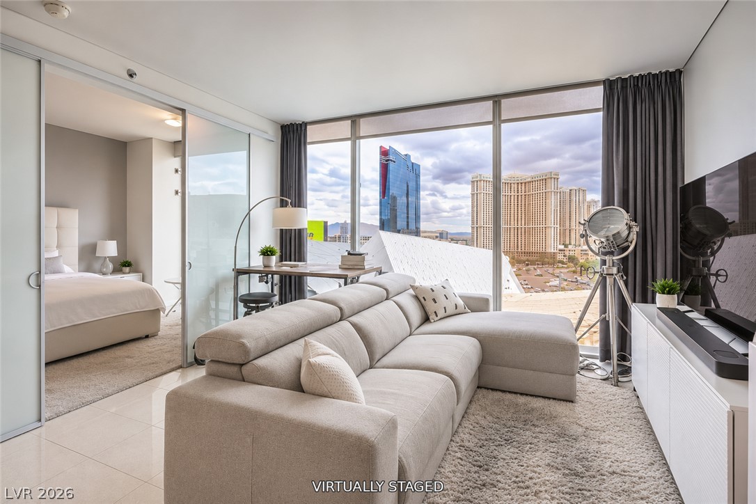3722 Las Vegas Boulevard 604