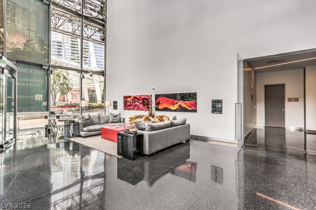3722 Las Vegas Boulevard 604