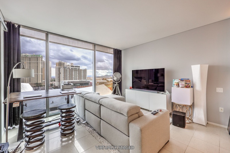 3722 Las Vegas Boulevard 604