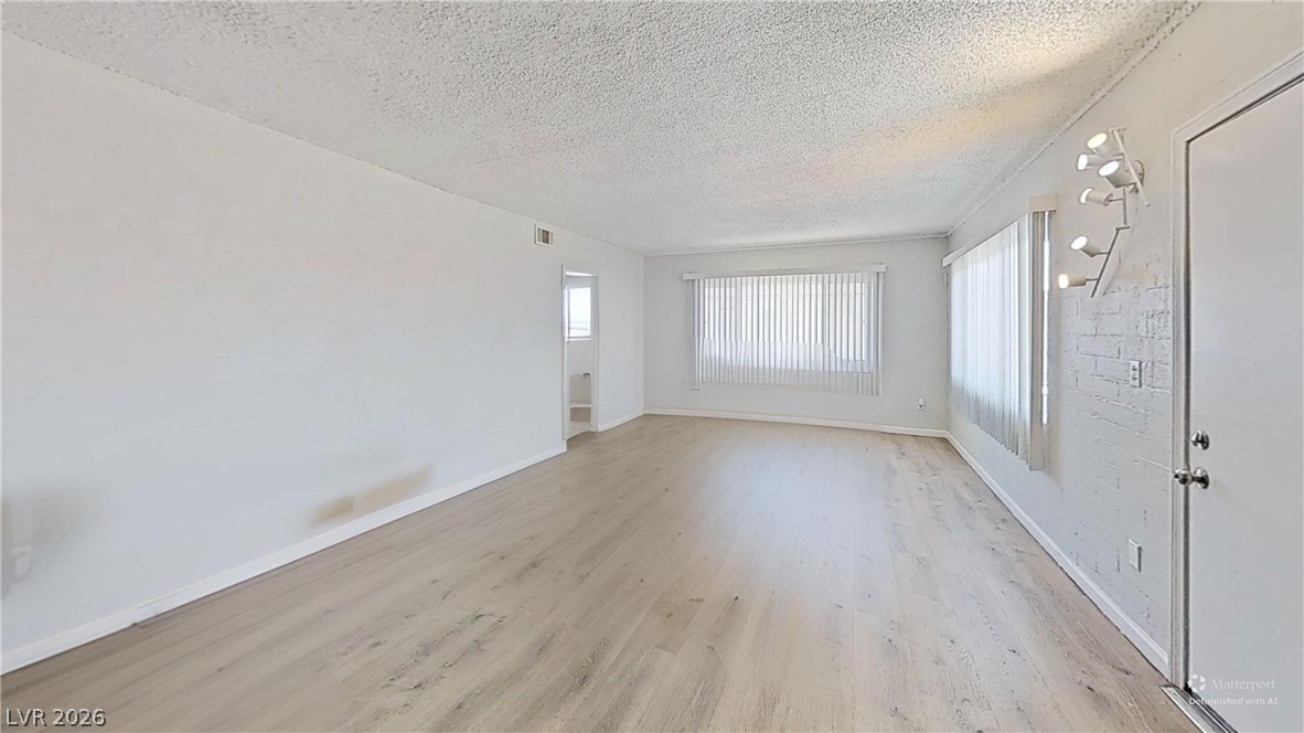 2213 Sunrise Avenue
