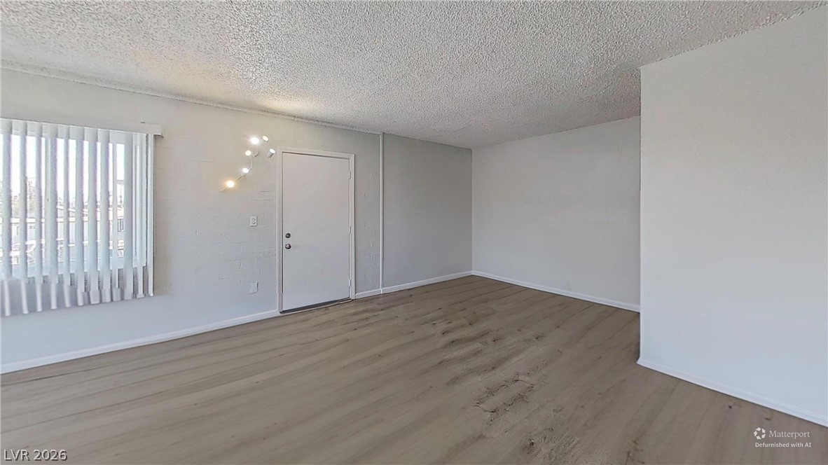 2213 Sunrise Avenue