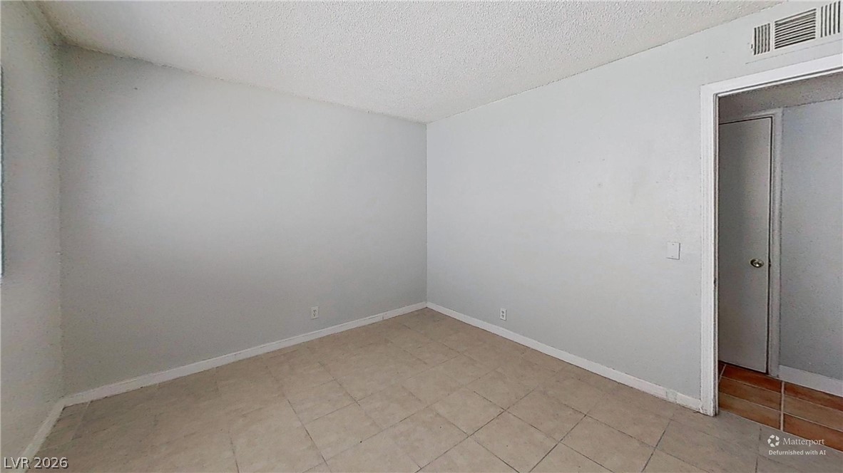2213 Sunrise Avenue