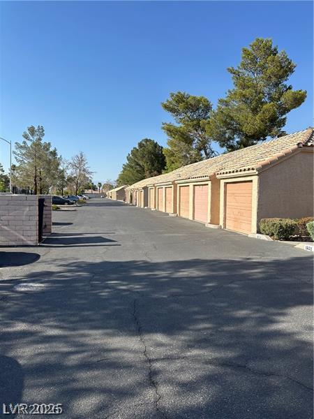 1600 North Torrey Pines Drive 101