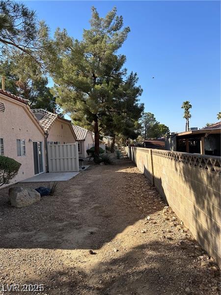 1600 North Torrey Pines Drive 101