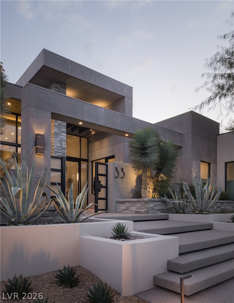 33 Sun Glow Lane