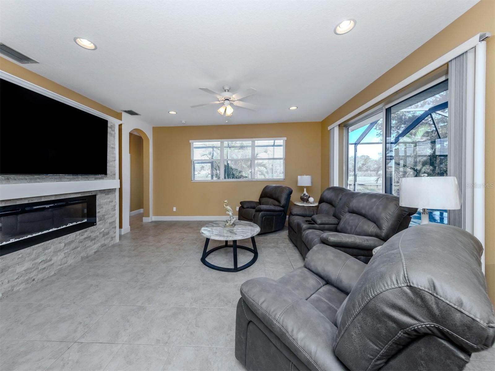12022 GRANITE WOODS LOOP