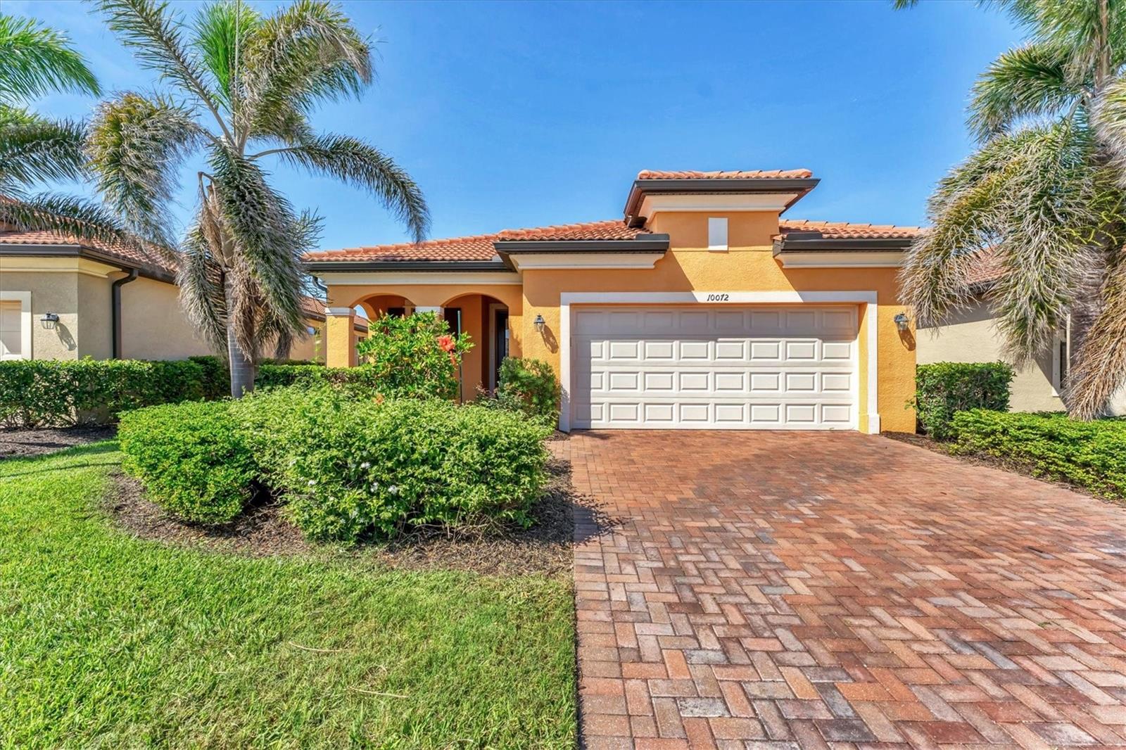 10072 COZY GROVE DR