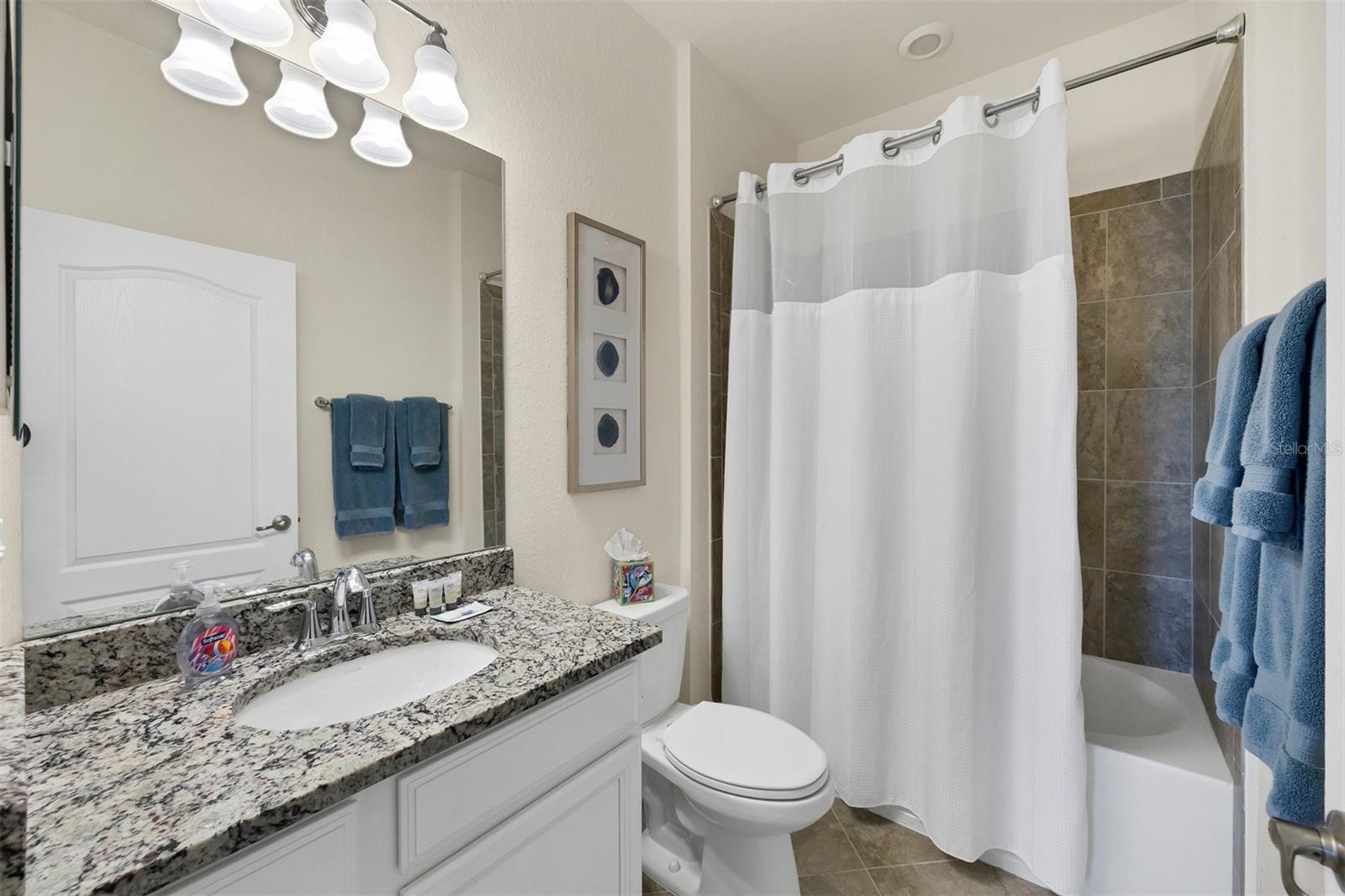 10097 COZY GROVE DR