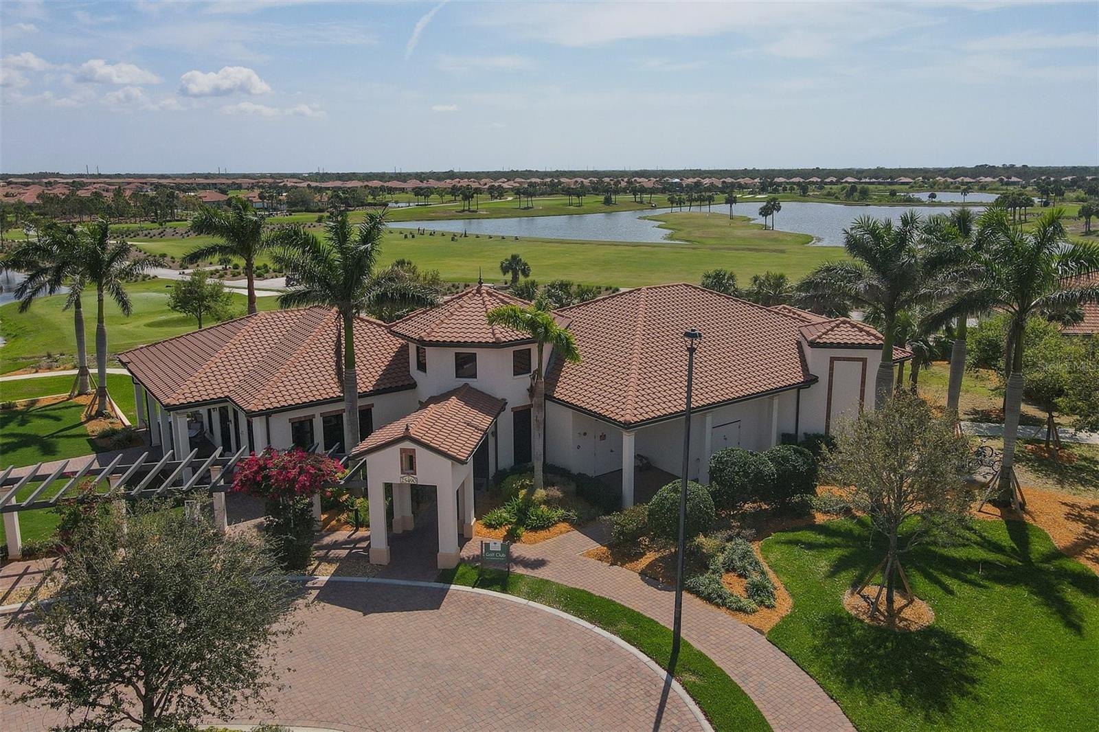 10097 COZY GROVE DR