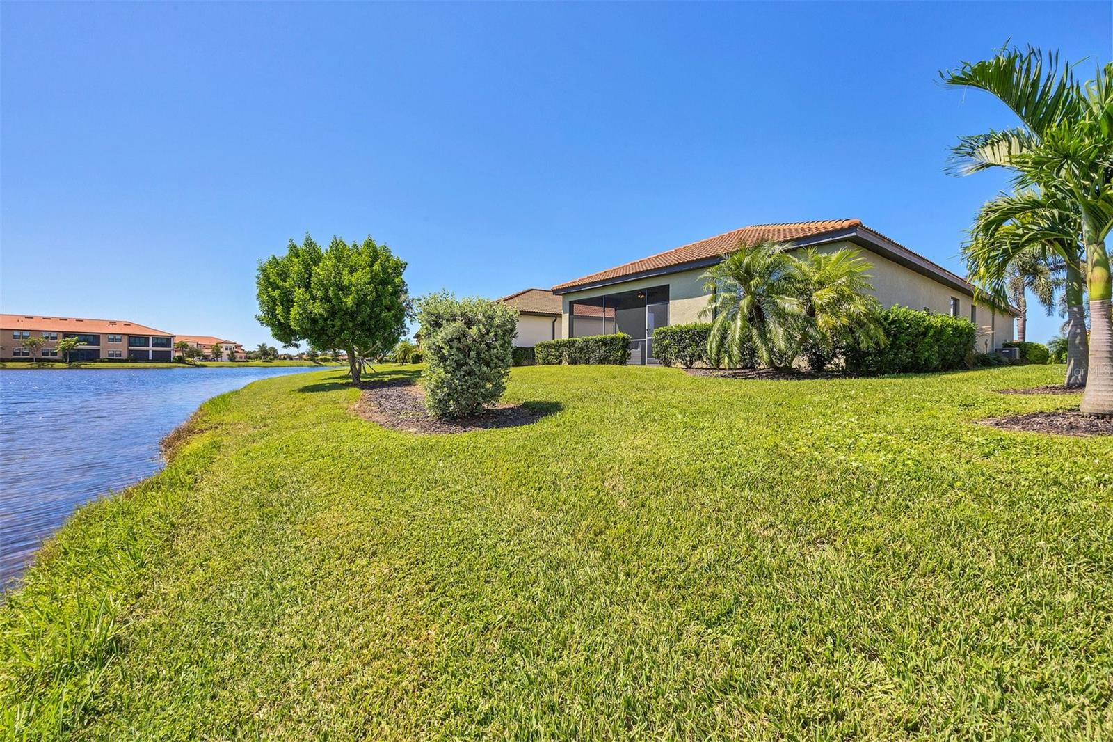 10097 COZY GROVE DR