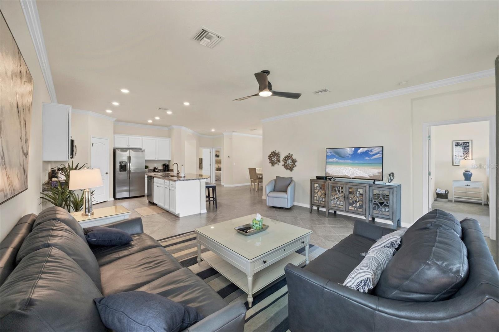 10097 COZY GROVE DR