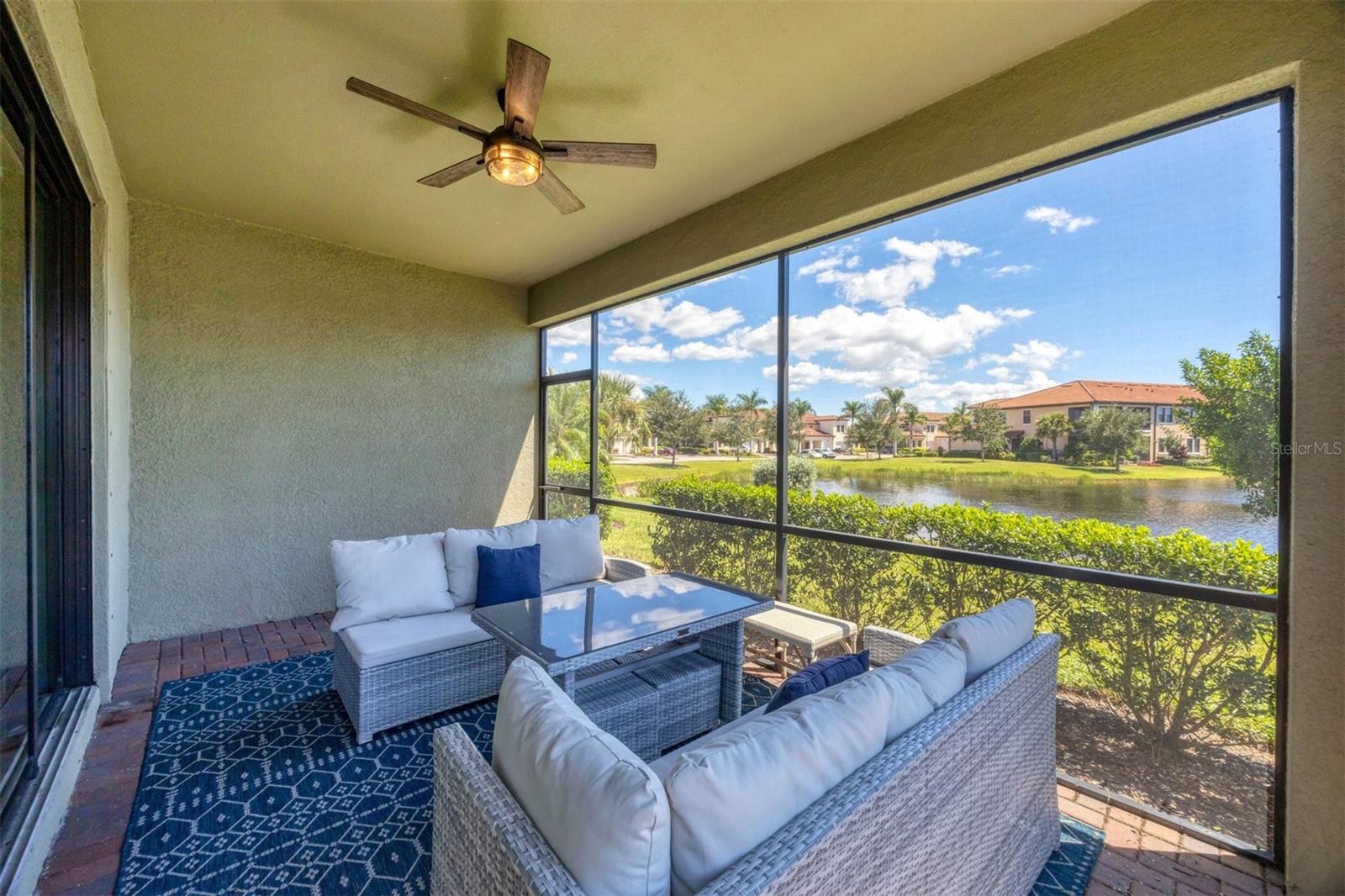 10097 COZY GROVE DR