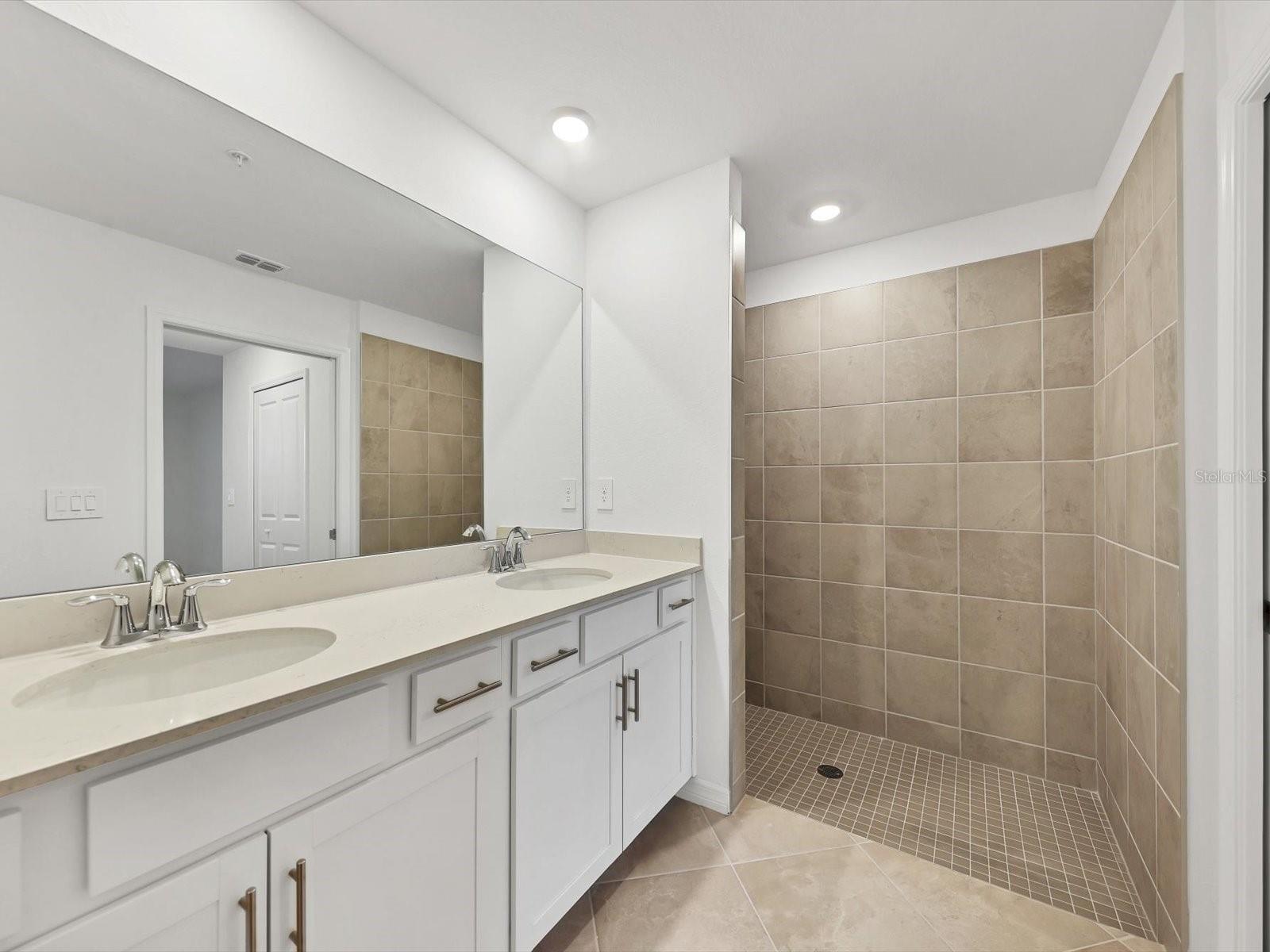 17445 OPAL SAND DR #104