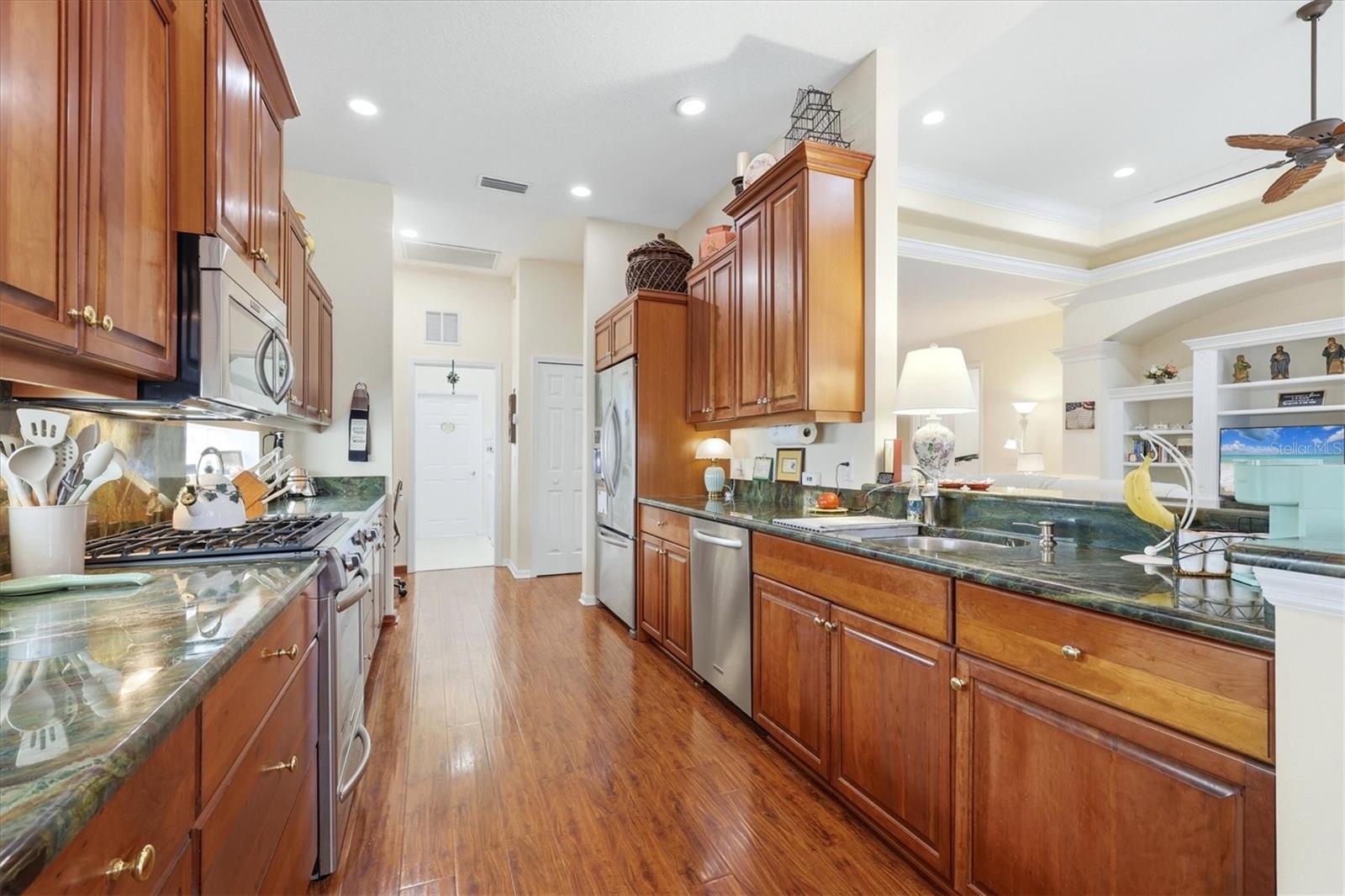 4132 BROOKPOINTE CT