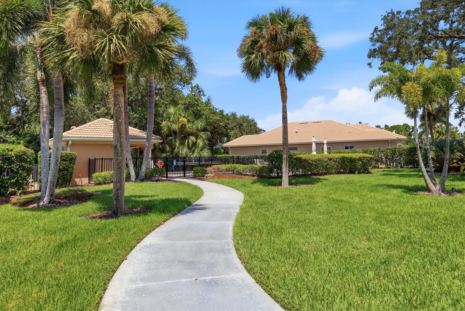 4132 BROOKPOINTE CT