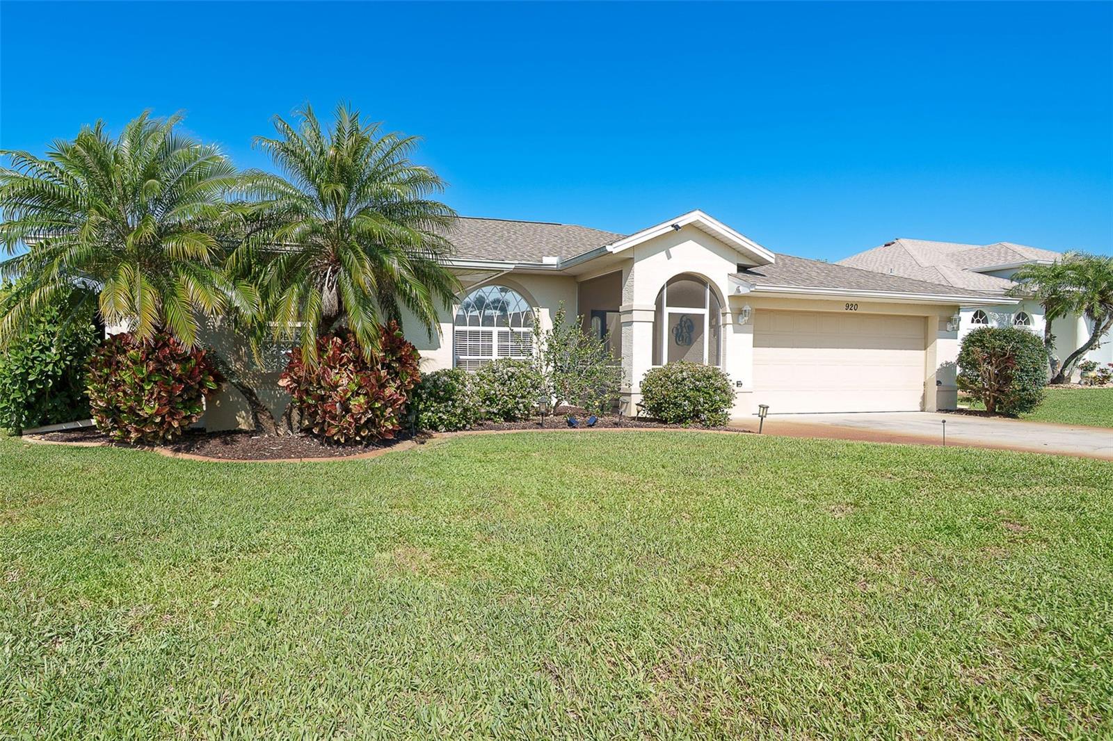 920 ROTONDA CIR