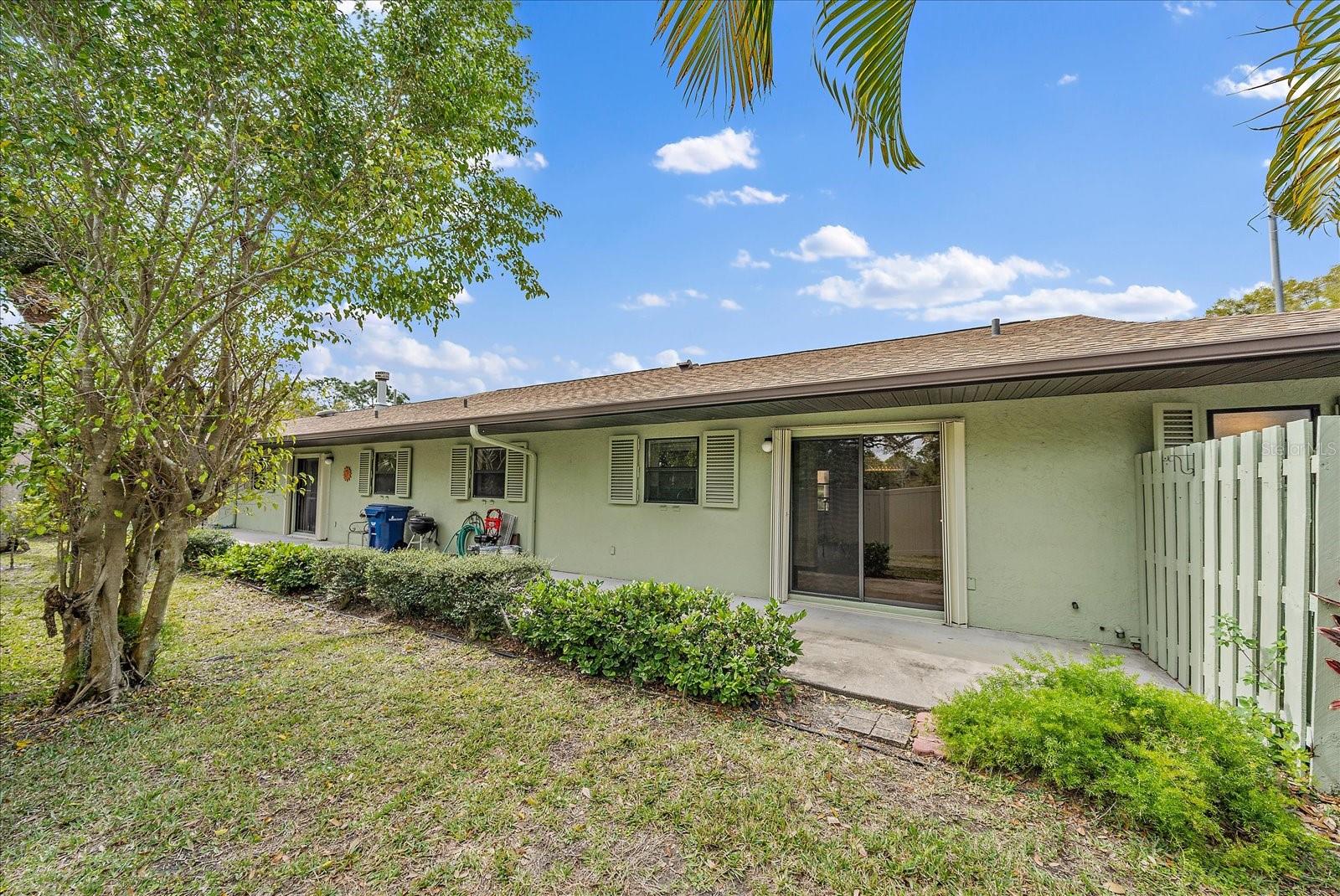 1711 SETTLERS DR #8