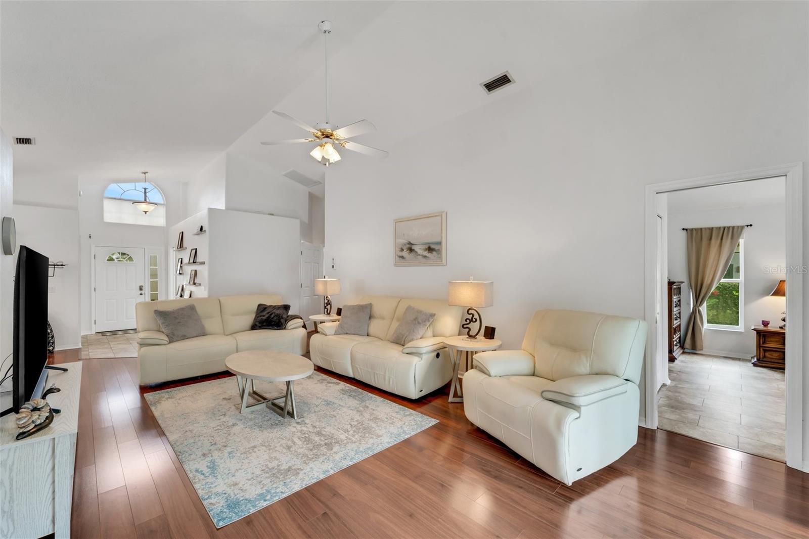 1188 HARBOR TOWN WAY
