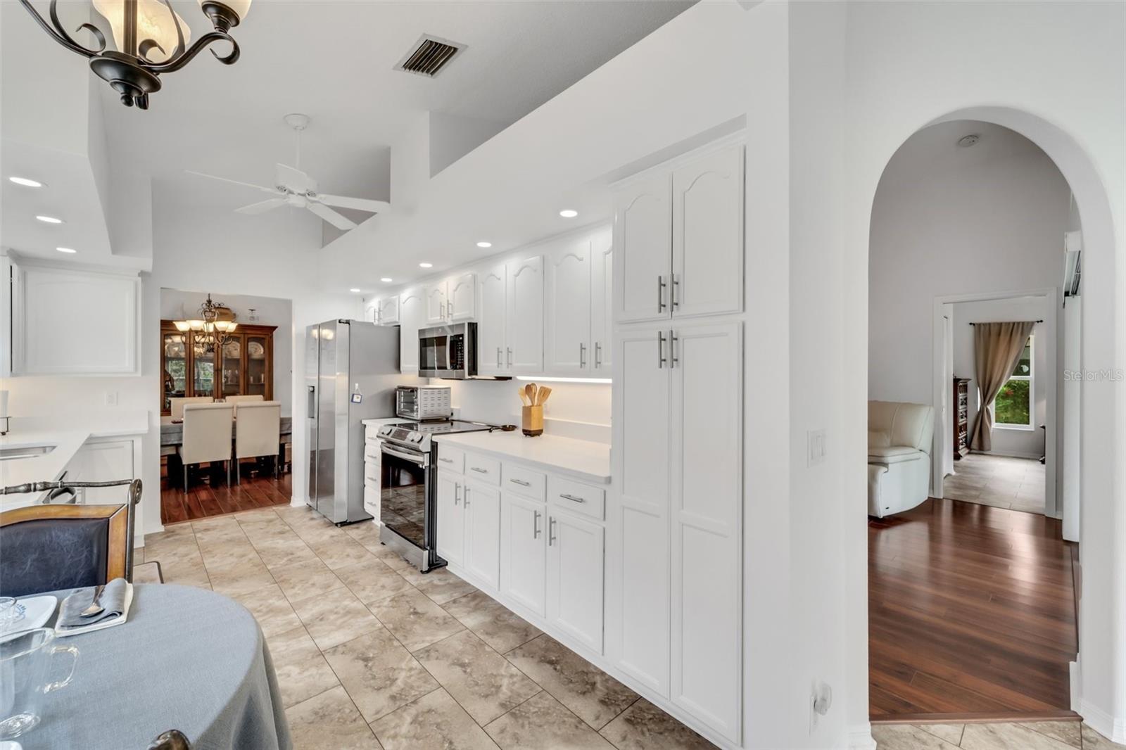 1188 HARBOR TOWN WAY