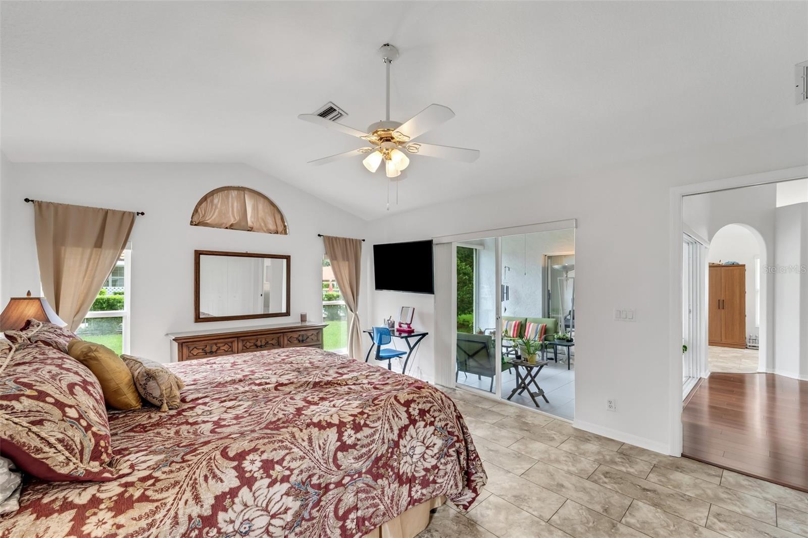 1188 HARBOR TOWN WAY