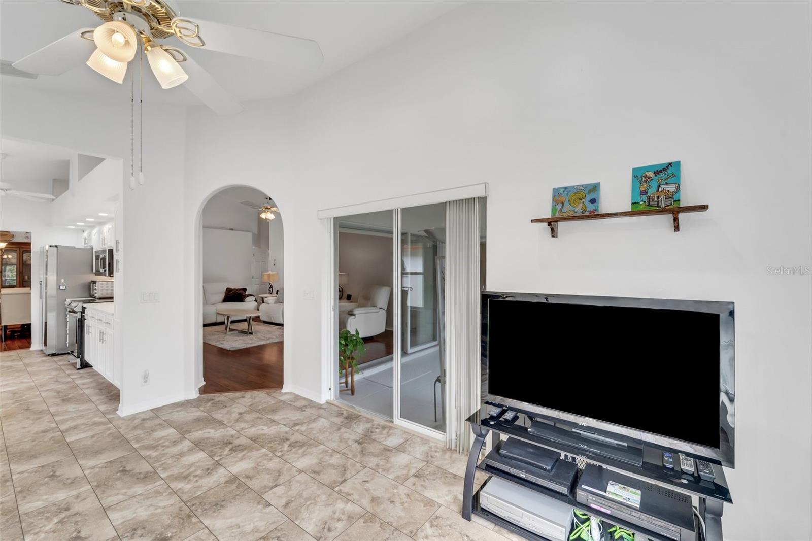 1188 HARBOR TOWN WAY