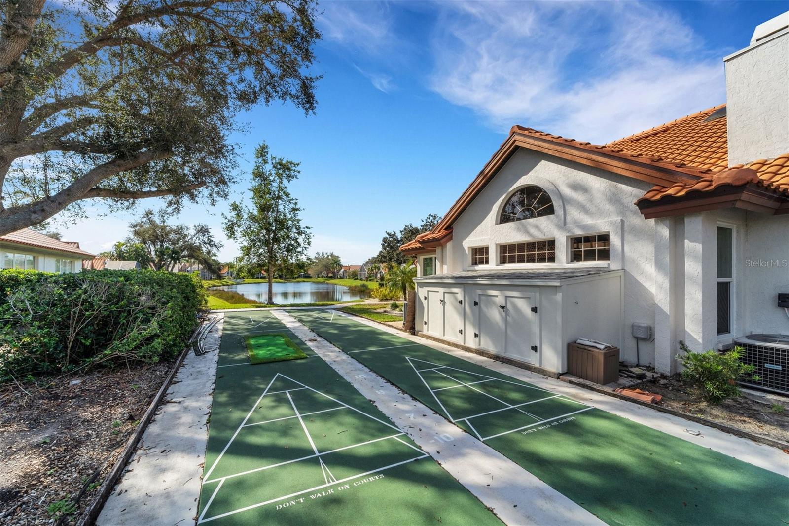 1188 HARBOR TOWN WAY