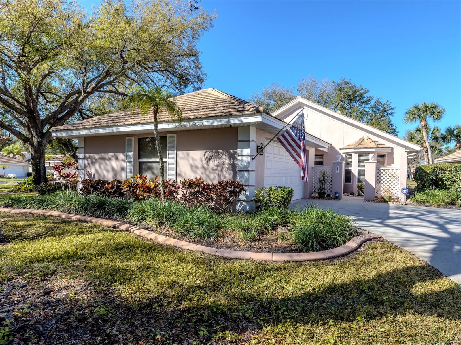575 CLUBSIDE CIR #35