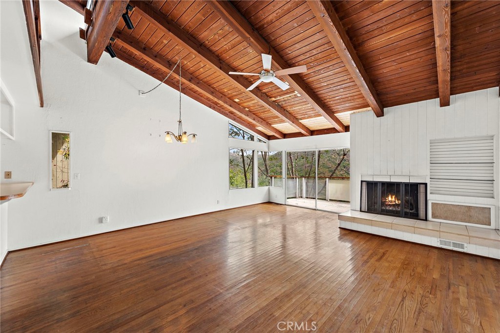 1330 La Mirada Street